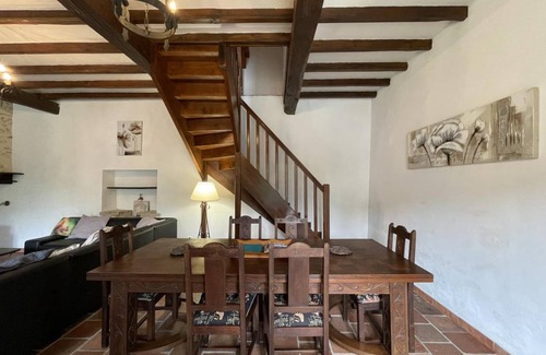 Burosse-Mendousse House | 150 m² Gîte ∙ 2 bedrooms ∙ 6 guests