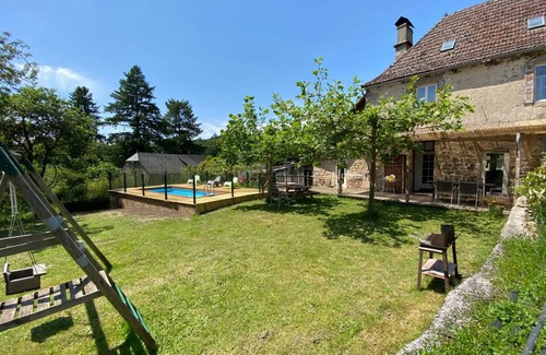 Hautefage House | 150 m² House ∙ 3 bedrooms ∙ 6 guests