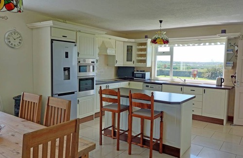 Murroogh House | 150 m² House ∙ 4 bedrooms ∙ 8 guests