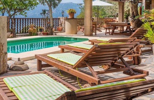Fornalutx Villa | 150 m² Villa ∙ 3 bedrooms ∙ 6 guests