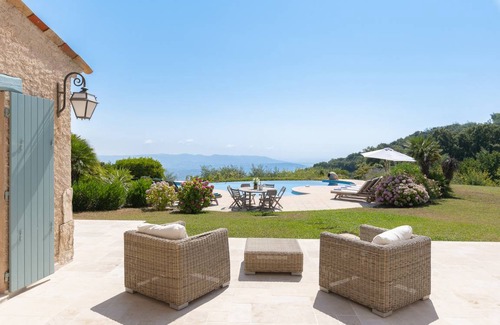 Tanneron Villa | 150 m² Villa ∙ 4 bedrooms ∙ 8 guests