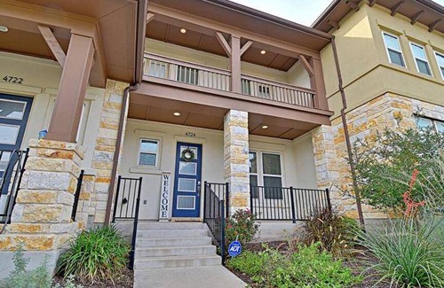 Mueller House | 151 m² House ∙ 3 bedrooms ∙ 6 guests