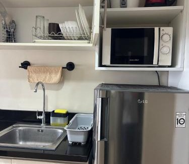 North Reclamation Area Apartment | 1517 Deluxe Room at Sunvida Tower