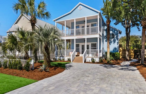 Village of Sugar Beach House | 154 m² House ∙ 4 bedrooms ∙ 11 guests