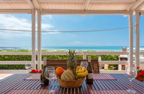 Donnalucata Villa | 155 m² Villa ∙ 4 bedrooms ∙ 8 guests
