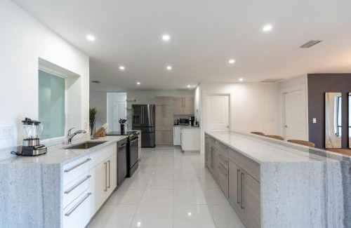 Palm River Estates House | 155 Old Tamiami Trail