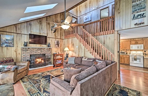 Locust Lake Village House | 159 m² House ∙ 3 bedrooms ∙ 8 guests