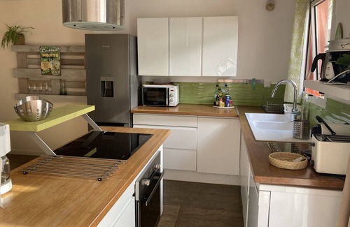 Montvert-les Bas House | 15min from the beach, very well-equipped 4-person apartment*.