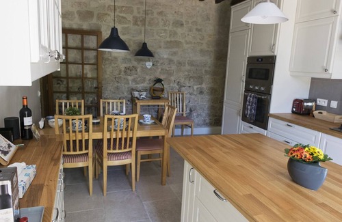 Vieux House | 15th Century Former Presbytery With Private Pool In A Charming Village