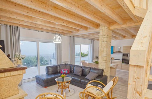 Favara Villa | 160 m² Villa ∙ 2 bedrooms ∙ 6 guests