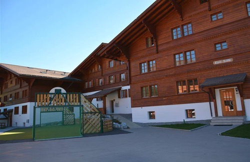Schoenried Apartment | 160 m² Apartment ∙ 6 bedrooms ∙ 12 guests