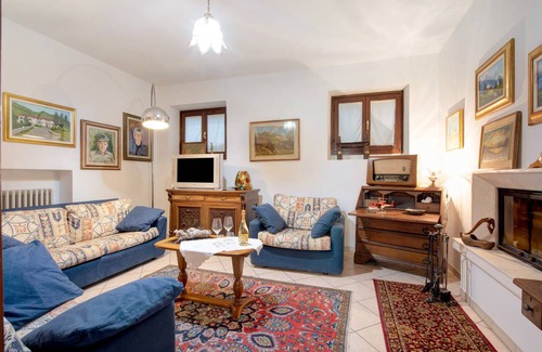 Villongo House | 160 m² House ∙ 3 bedrooms ∙ 8 guests