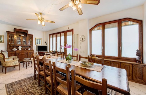 Villongo House | 160 m² House ∙ 3 bedrooms ∙ 8 guests