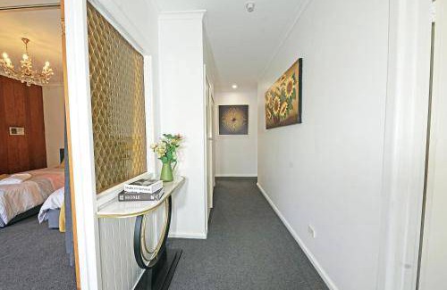 Doncaster House | 160 m² House ∙ 4 bedrooms ∙ 9 guests