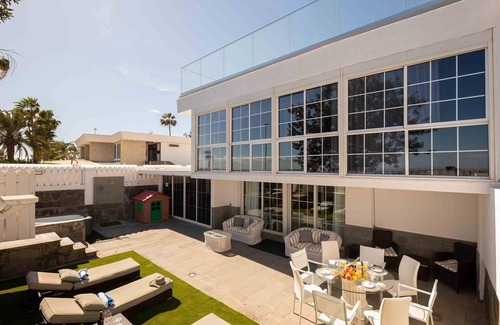 Meloneras House | 160 m² House ∙ 5 bedrooms ∙ 10 guests