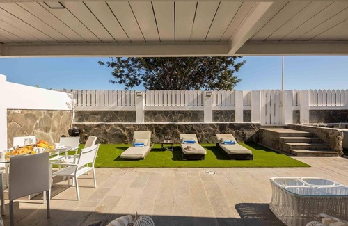 Meloneras House | 160 m² House ∙ 5 bedrooms ∙ 10 guests