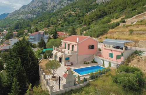 Mimice House | 162 m² House ∙ 3 bedrooms ∙ 6 guests