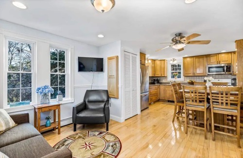 Plymouth House | 1620 Seaview: Less than a mile to downtown Plymouth; sleeps max of 10