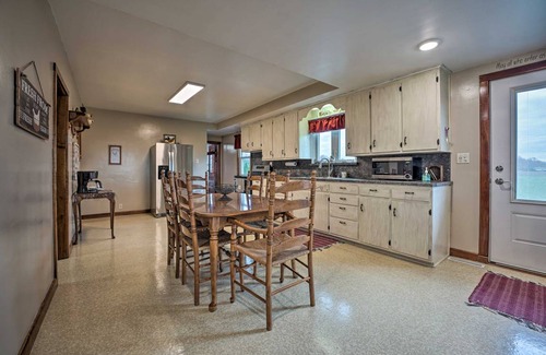Goshen House | 167 m² House ∙ 3 bedrooms ∙ 6 guests
