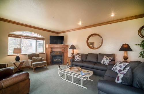 Zermatt Villa | 167 m² Villa ∙ 3 bedrooms ∙ 12 guests
