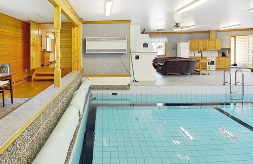 Mellerud House | 17 person holiday home in MELLERUD-By Traum
