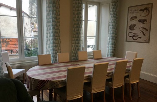Toul Apartment | 170 m² Apartment ∙ 4 bedrooms ∙ 9 guests