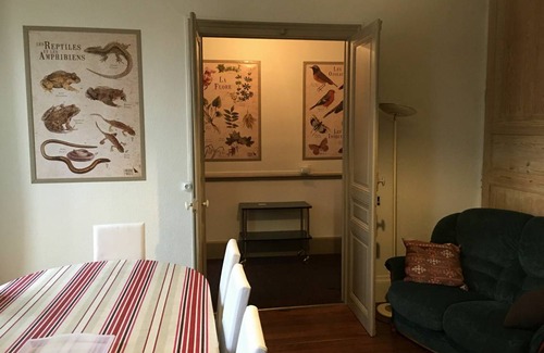 Toul Apartment | 170 m² Apartment ∙ 4 bedrooms ∙ 9 guests