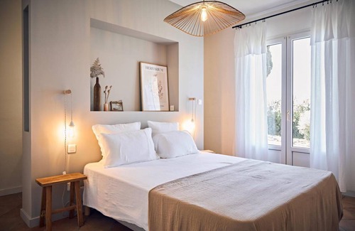 Flourens House | 170 m² Gîte ∙ 4 bedrooms ∙ 11 guests
