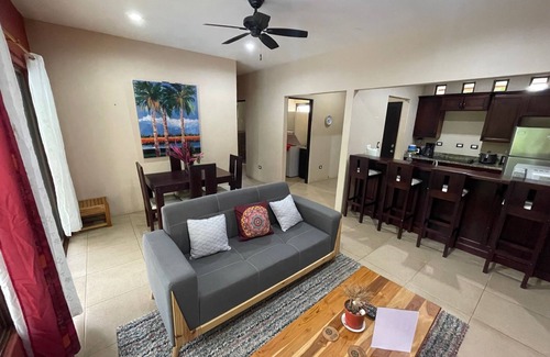 Ciudad Cortes House | 175 MBPS internet, private pool, golf, beaches and Ojochal
