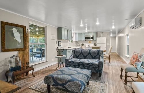 Kiln Cabin | 18 acres with 2 ponds. Cozy 3 bedroom family friendly retreat.