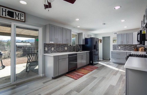 Cottonwood-Verde Village House | 18 Mins to Sedona - 6BR/3BA Newly Renovated House