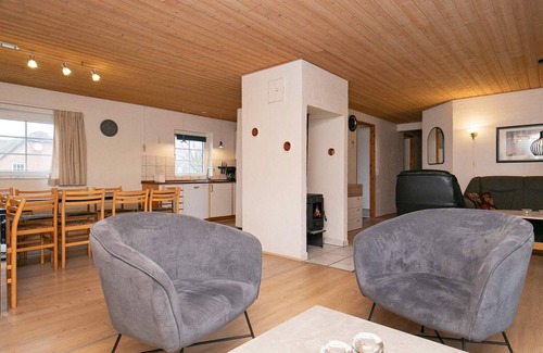 Nørre Fjand House | 18 person holiday home in Ulfborg