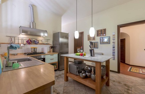 Marina di Pietrasanta Resort | 180 m² Luxury rental ∙ 5 bedrooms ∙ 8 guests