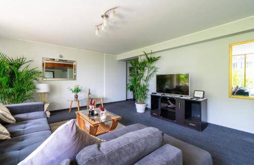 Sector 1 Apartment | 180 m² Apartment ∙ 3 bedrooms ∙ 6 guests