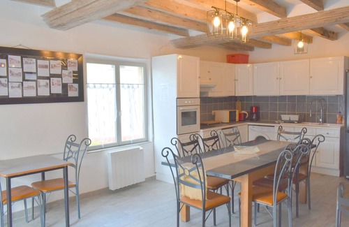 Chemire-en-Charnie Cottage | 180 m² Cabin ∙ 4 bedrooms ∙ 14 guests