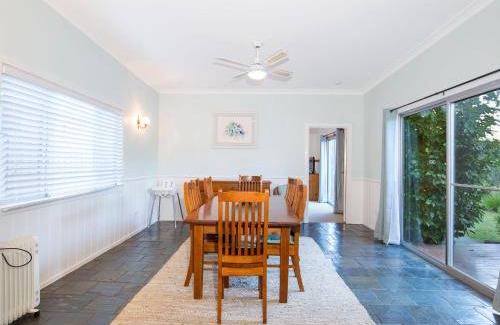 Callala Beach House | 180 m² House ∙ 3 bedrooms ∙ 6 guests