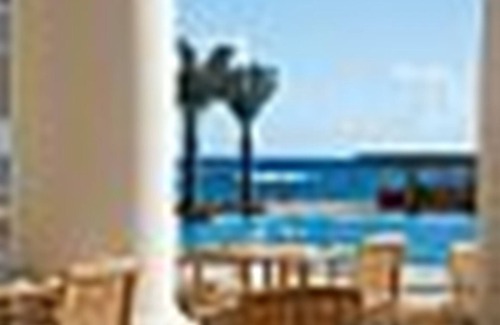 Oyster Pond Apartment | 180m2 suite in a 5 star luxury by the sea
