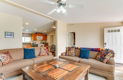 Boulder House | 185 m² House ∙ 3 bedrooms ∙ 6 guests