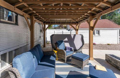 South Salt Lake House | 186 m² House ∙ 5 bedrooms ∙ 9 guests