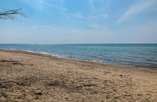 Lake Michigan Beach House | 186 m² House ∙ 4 bedrooms ∙ 10 guests