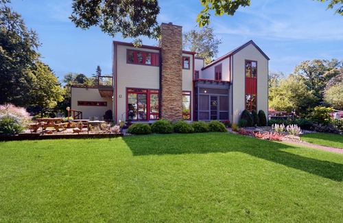 Lake Michigan Beach House | 186 m² House ∙ 4 bedrooms ∙ 10 guests