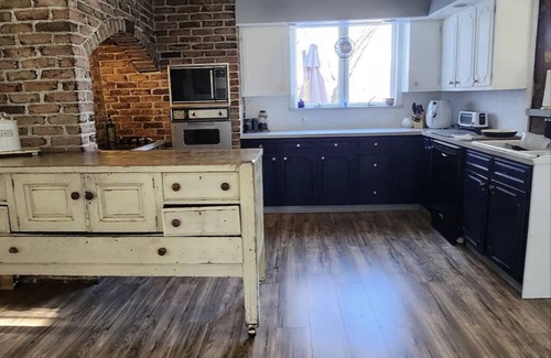 Springtown Other | 1860 farmhouse Bucks - Lehigh county