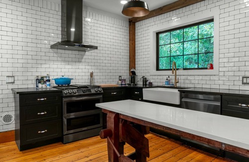 Williamstown Other | 1875 Modern Renovated 7 Acres with Post & Beam Barn and Charm - Close to Skiing