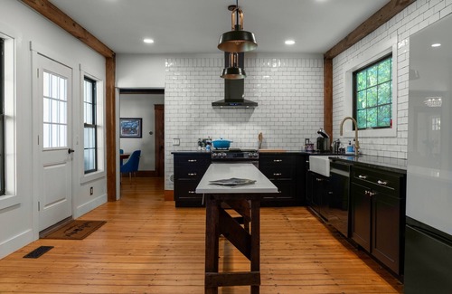 Williamstown Other | 1875 Modern Renovated 7 Acres with Post & Beam Barn and Charm - Close to Skiing