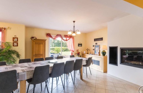 Yvetot-Bocage Cottage | 188 m² Cabin ∙ 6 bedrooms ∙ 12 guests