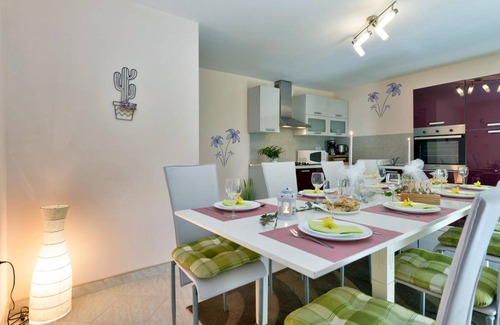 Sracinec House | 188 m² House ∙ 3 bedrooms ∙ 6 guests
