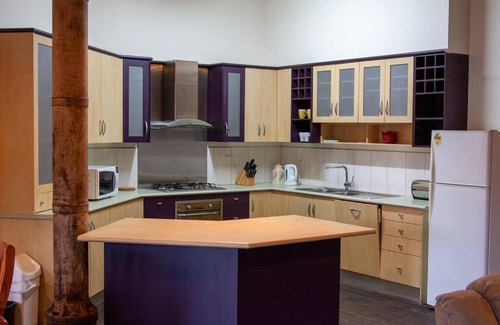 Tumbarumba House | 1885 Warehouse Apartment