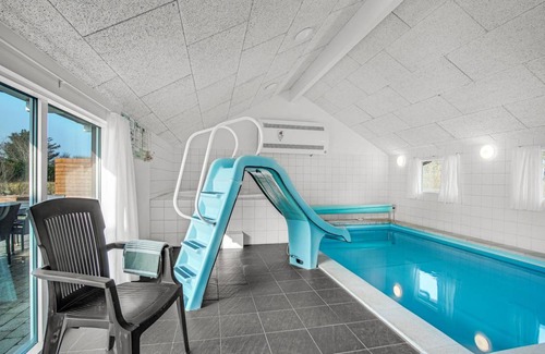 Nr. Lyngby House | 189 m² House ∙ 5 bedrooms ∙ 14 guests