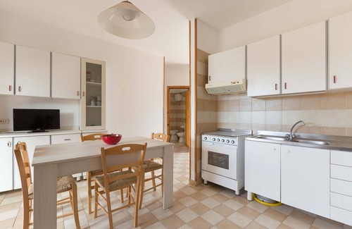 Torre Saracena Apartment | 1892 Casa Di Ronzino by BarbarHouse