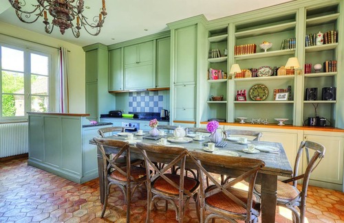 Heudicourt House | 190 m² House ∙ 5 bedrooms ∙ 10 guests